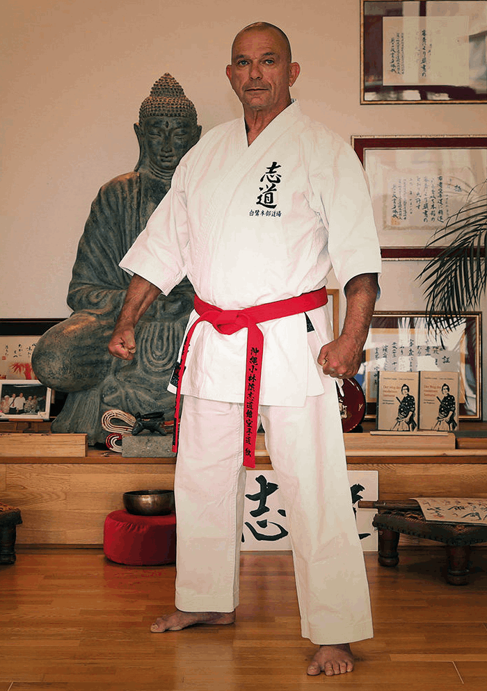 Sensei Joachim Laupp 9. Dan Hanshi - Okinawa Shorinryu Shidokan Karate - Karate-Schule in Chemnitz für traditionelles Okinawa Karate